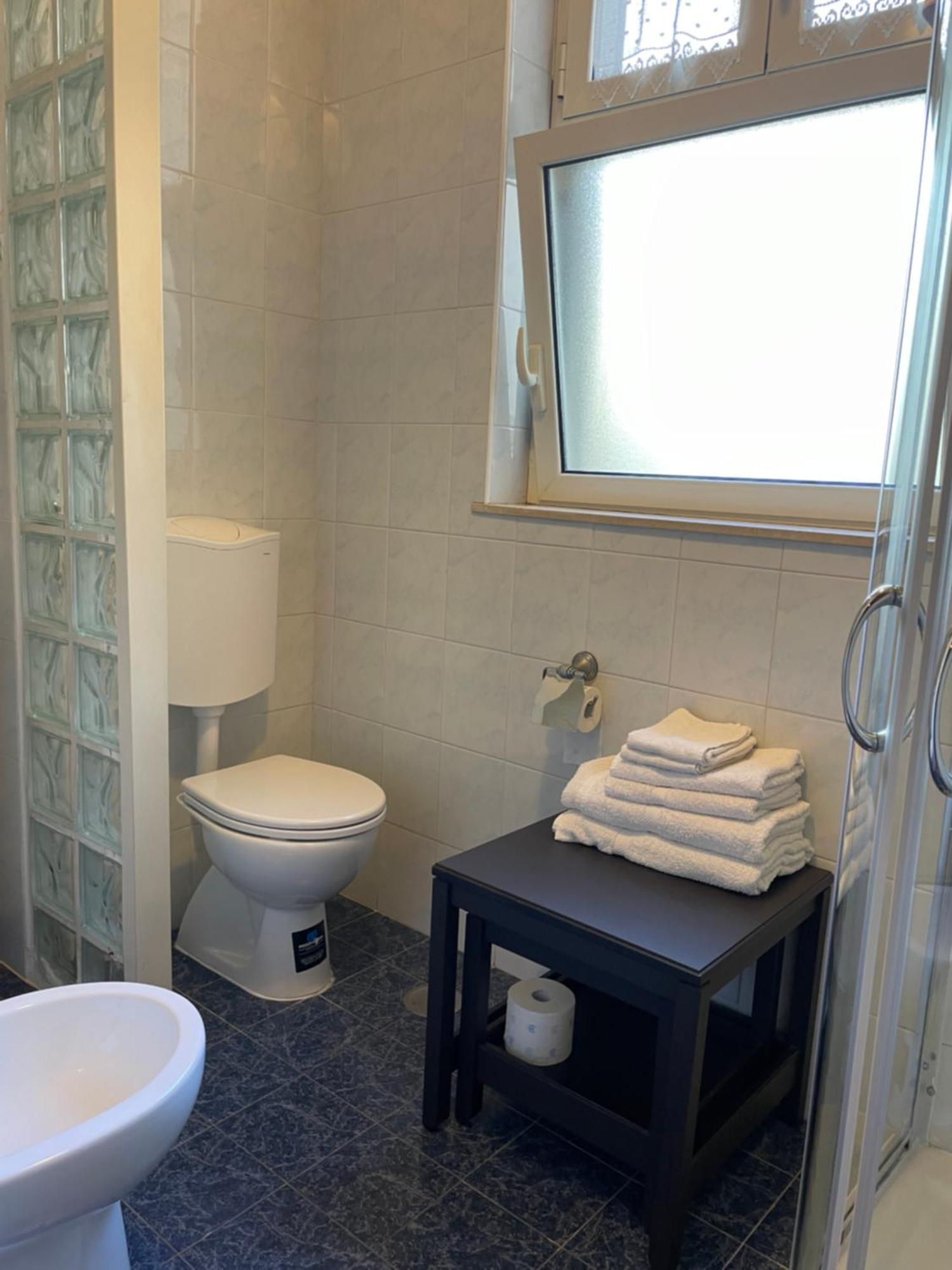 נאפולי B&B Trieste&Trento מראה חיצוני תמונה